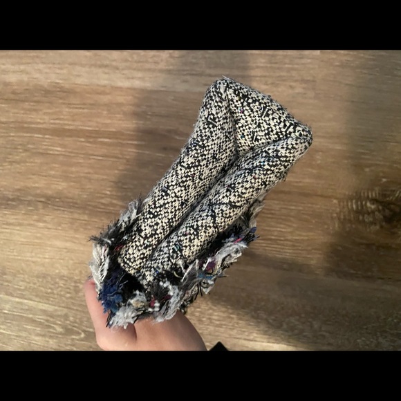 Kurt Geiger Handbag - Picture 6 of 8